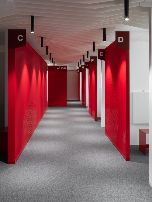 Architecture et transformation de CCHE pour le centre biométrique du flon à Lausanne Suisse