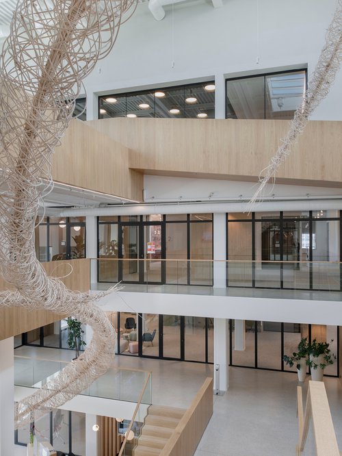 Architecture d'intérieur et trabsformation de CCHE pour le siège d'Incyte Biosciences International Suisse