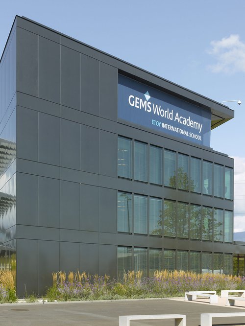 Architecture de CCHE de l'école GEMS World Academy Suisse