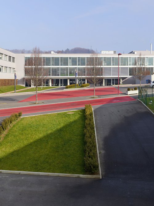 Architecture de CCHE pour L'ISL International School of Lausanne Suisse